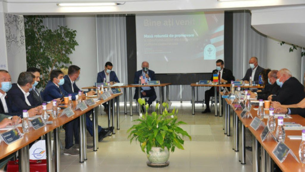 Masa rotundă de promovare a oportunităților de cooperare româno-americane la Camera de Comerț și Industrie Brașov