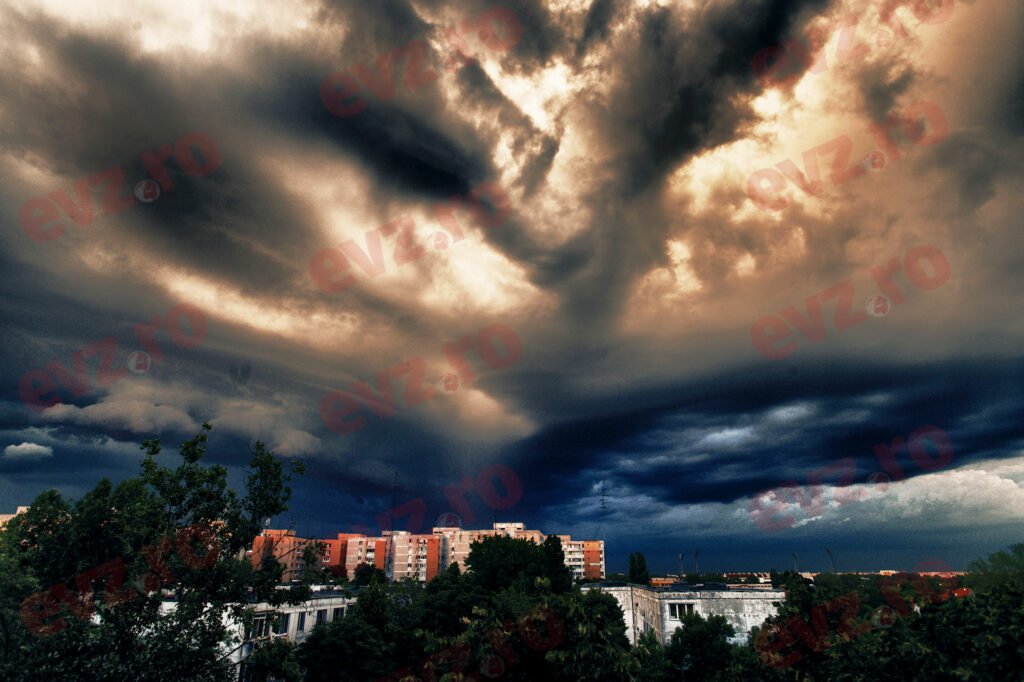 Avertizare ANM. Vijelii în nouă județe din sudul și centrul țării, va sufla vântul foarte tare.