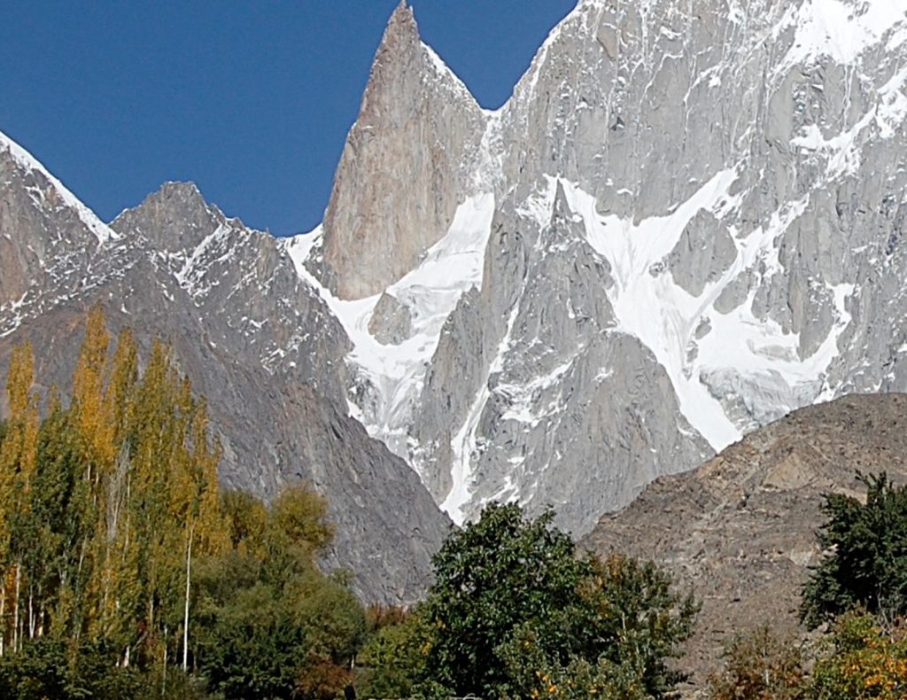 Locul de pe Terra unde oamenii trăiesc de la o sută de ani în sus. Tărâmul tinereții veșnice se află în nordul Indiei