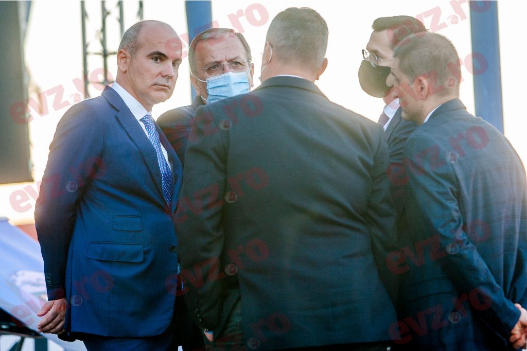 PNL şi-a făcut planul pentru Cotroceni. Delegația va prezenta președintelui Iohannis noul premier. Cine este alesul