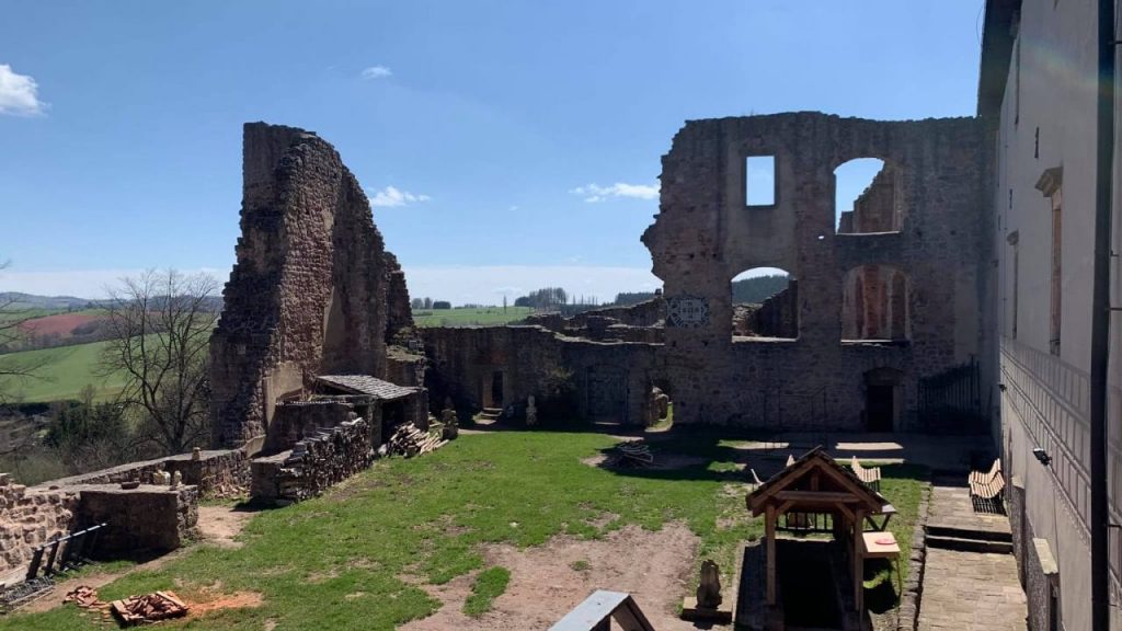 HOROSCOPUL LUI DOM PROFESOR  2 septembrie 2021   Vrăjitoarea cu părul negru ca pana corbului