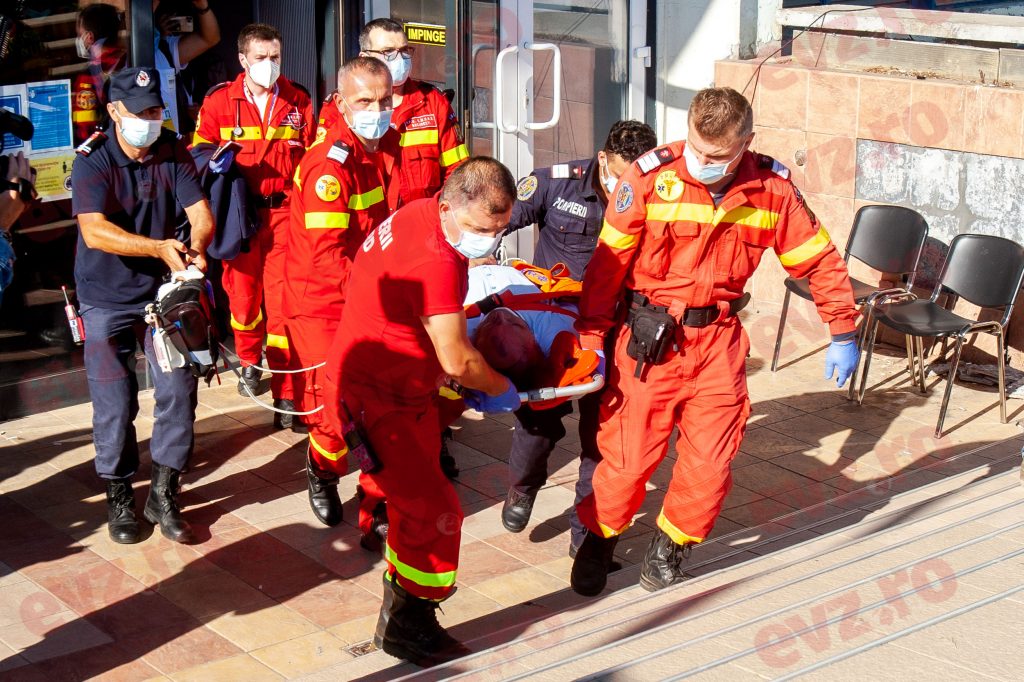 Un tânăr din Iași a ajuns la spital în stare critică, după ce s-a suit pe o locomotivă pentru un selfie