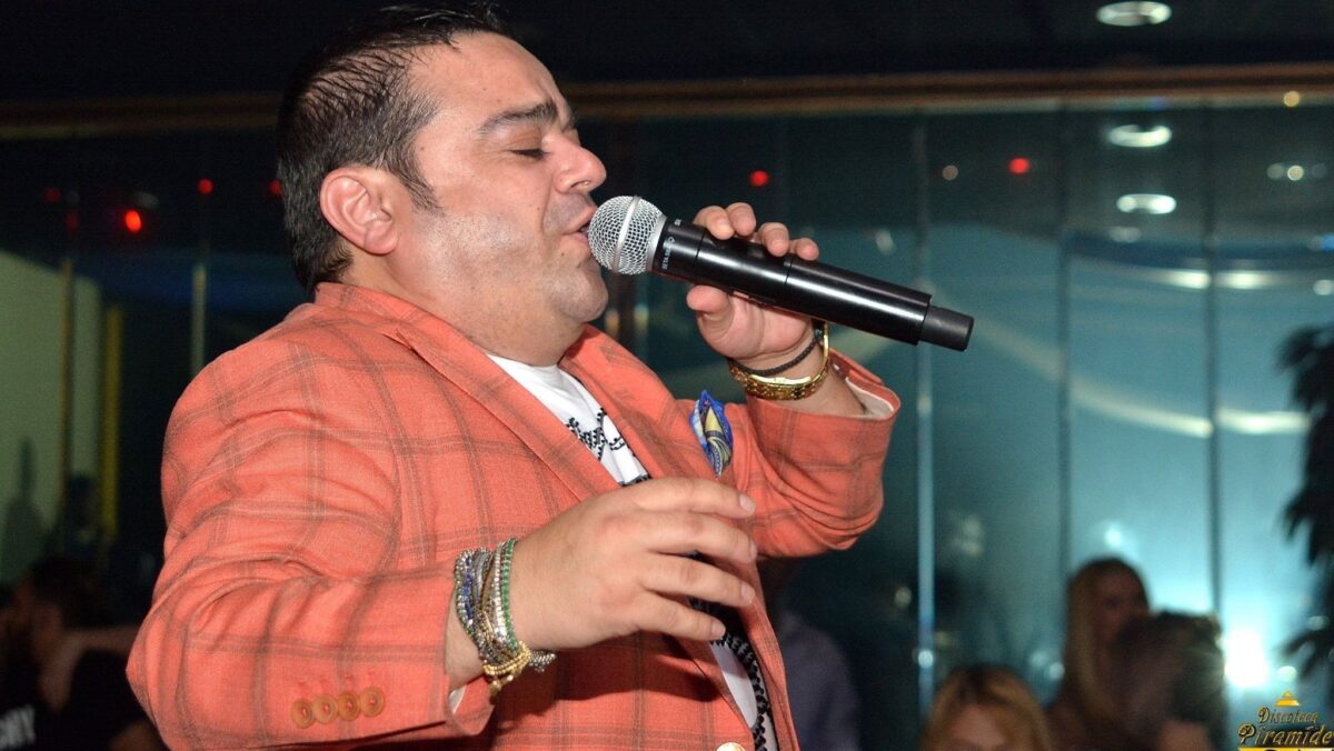 Regretul profund al lui Adrian Minune. Nu prevedea ce s-a întâmplat. A fost pus față în față cu mitralierele. „Dacă știam, nu mergeam”