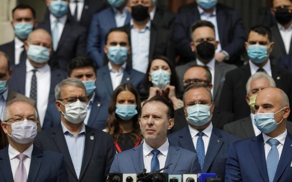 Acuzații dure la adresa PNL. Buni la vorbe, mincinoși la fapte. „Era cool să te înghesui, era cool să nu porţi mască”