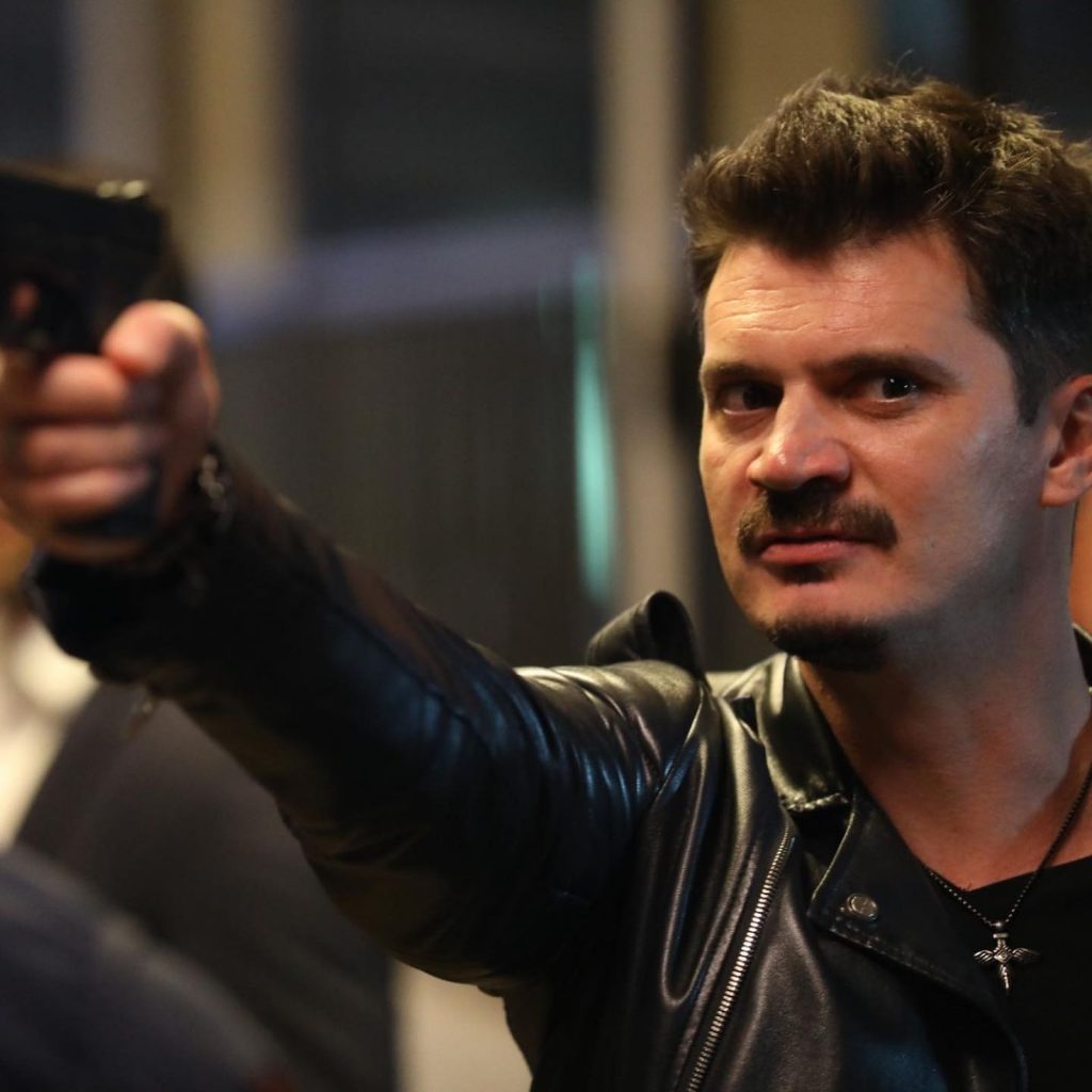 VIDEO/ Fiul lui Emilian Oprea a pus pe jar o întreagă echipă de filmare. „L-am văzut că-i sclipeau ochii, dar se făcea că nu știe nimic”