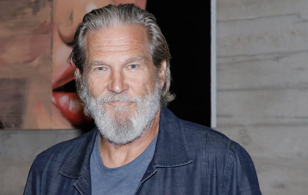 COVID -19, mai parșiv decât cancerul. Celebrul actor Jeff Bridges dezvăluie cum a luptat cu ambele boli