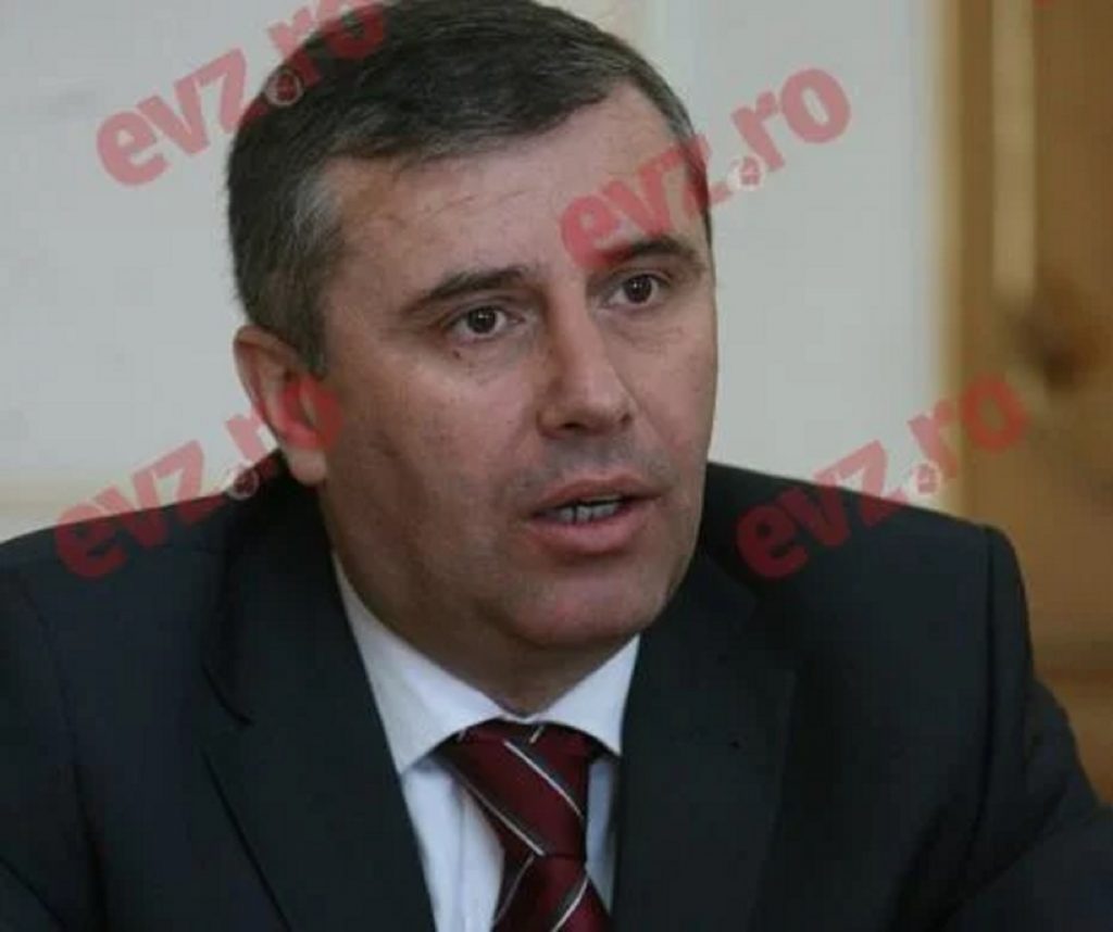 Averea șefului SPP. Ce salariu încasează generalul Lucian Pahonțu. Nici soția lui nu e mai prejos