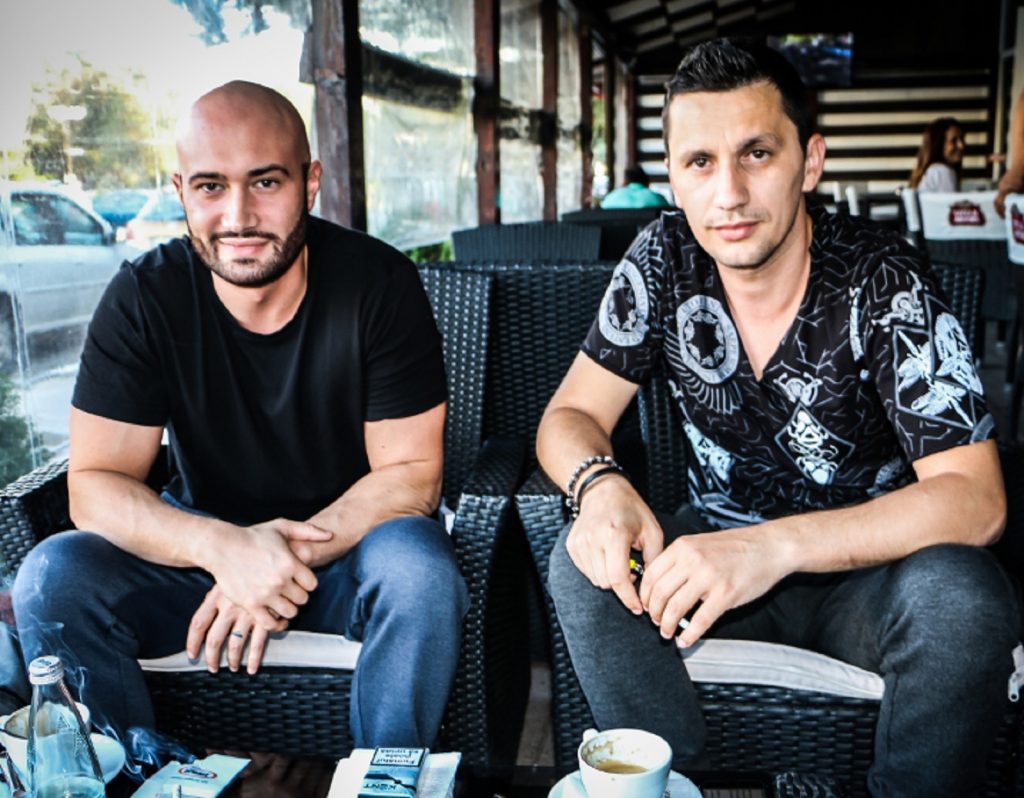 După 12 ani, Flick Domnul Rimă face un anunț surprinzător. ”Drumurile noastre se despart”. Care e motivul