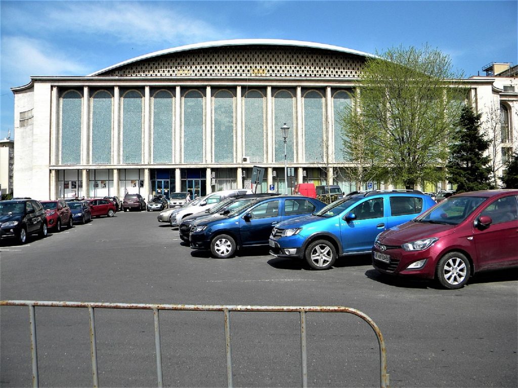 S-a aflat ce se va întâmpla cu locurile de parcare din București. Țineți-vă bine!