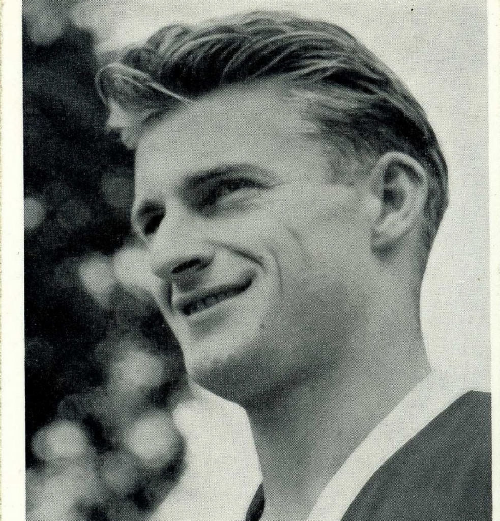 Doliu în fotbal. Am pierdut un fotbalist care a încântat generațiile