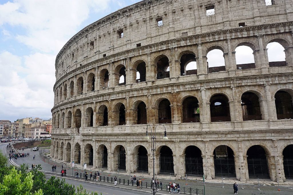 Protestele continuă în Europa. Gările din 50 de orașe italiene, blocate de anti-vacciniști