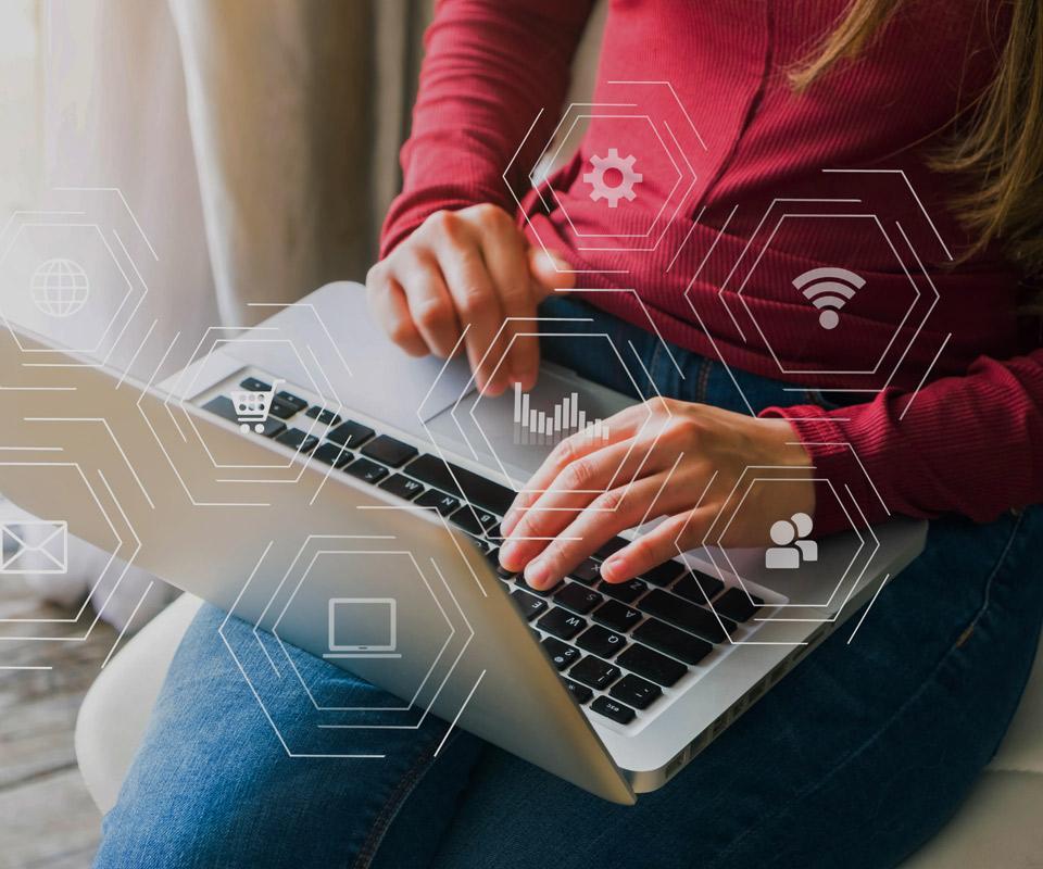 CGS: Recrutarea automatizată, analiza sentimentelor și robotizarea controlului calității – noi tehnologii în industria de outsourcing