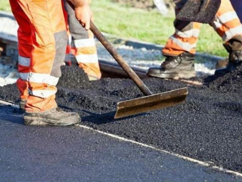 EXCLUSIV. Unu’ dă în greu cu sapa şi altu’ îşi plimbă mapa, la Compania Națională de Autostrăzi și Drumuri Naționale