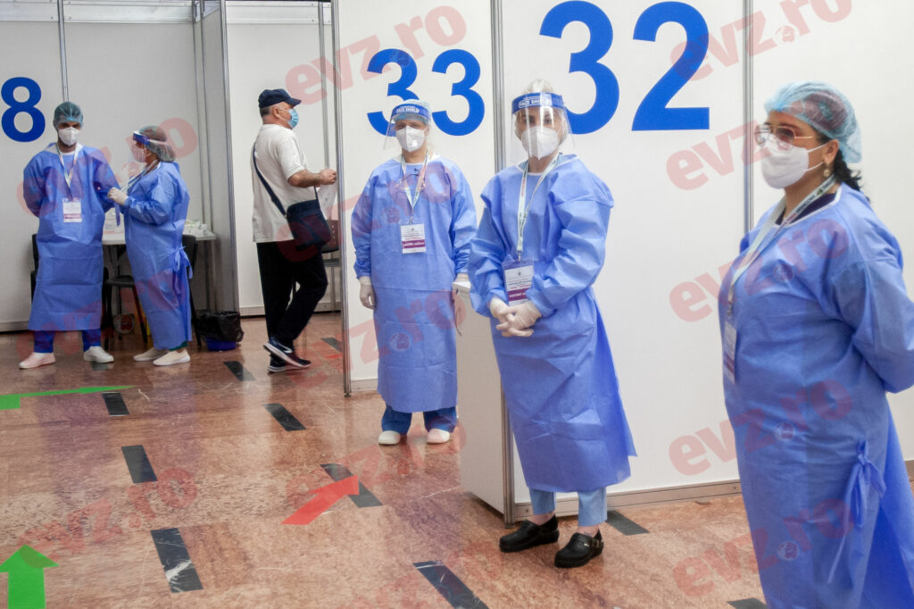 Exclusiv. Românii, haterii certificatului verde! Cum își motivează decizia de a nu se vaccina. VIDEO