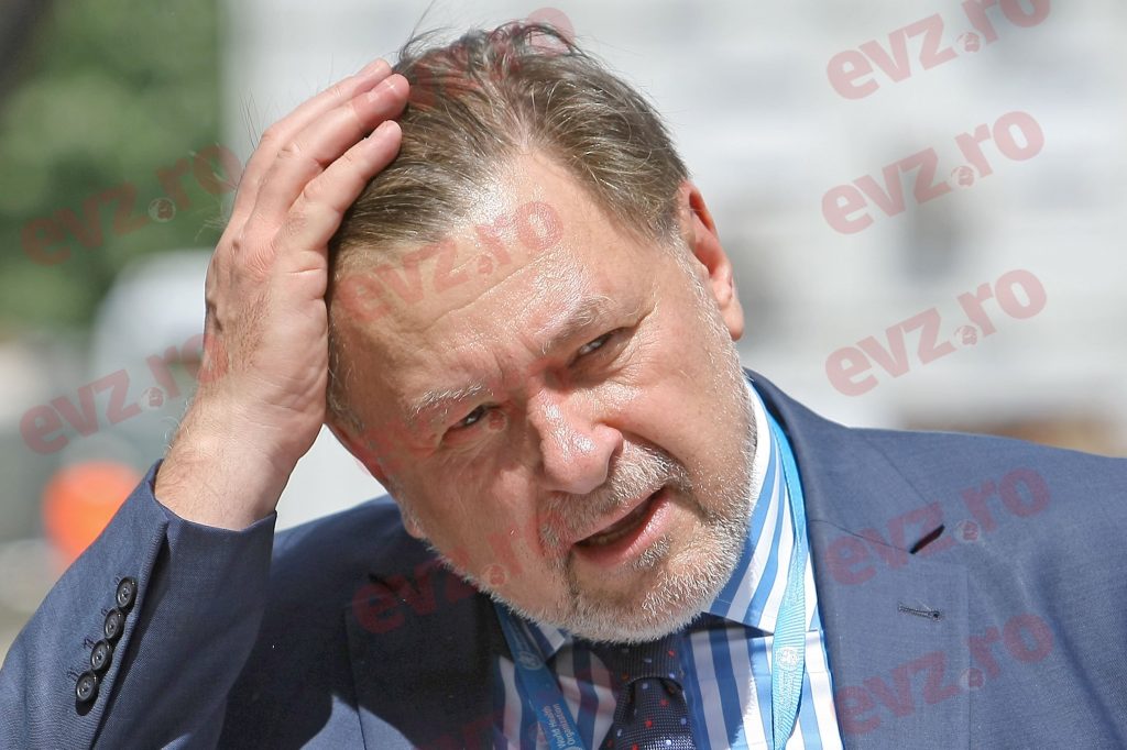 Un medic celebru dă de pământ cu Alexandru Rafila. Populația e în pericol: Este toxic