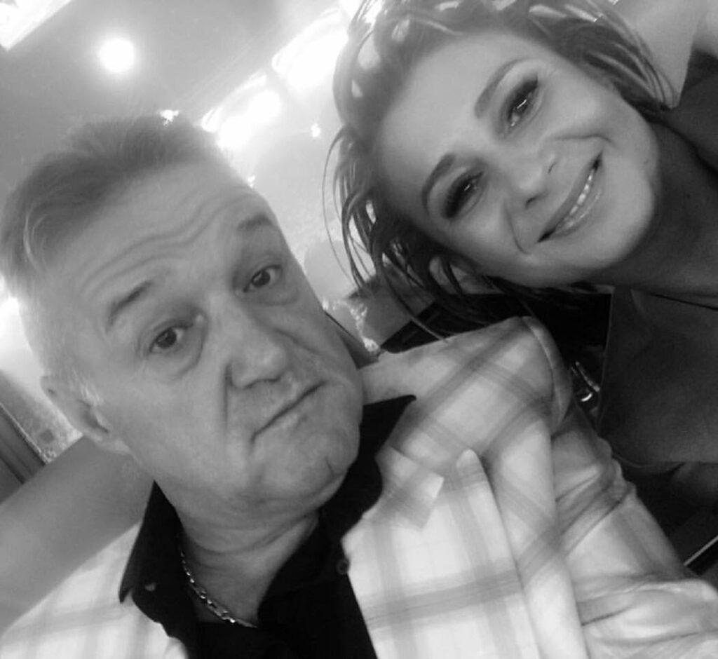 Fiica Anamariei Prodan, despre conflictul mamei ei cu Gigi Becalii: „E greu când vezi aşa ceva la televizor”