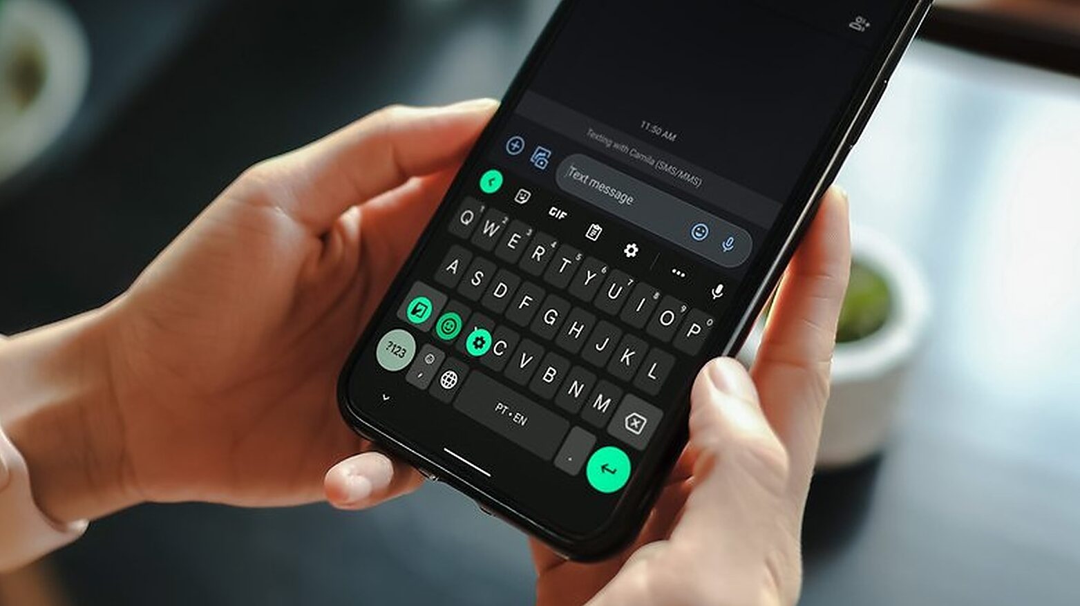 Noua amenințare pentru telefoanele Android. Hackerii acționează în toată Europa