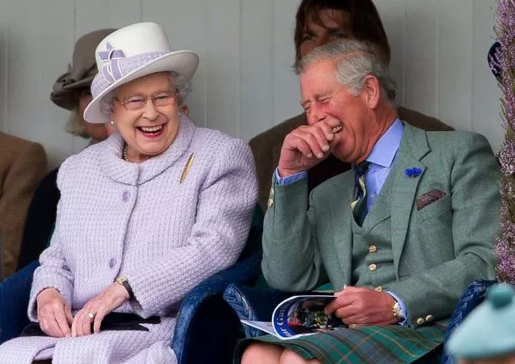 Noi dezvăluiri. S-a aflat cine de la Palatul Regal era preocupat de culoarea pielii copiilor lui Meghan şi Harry