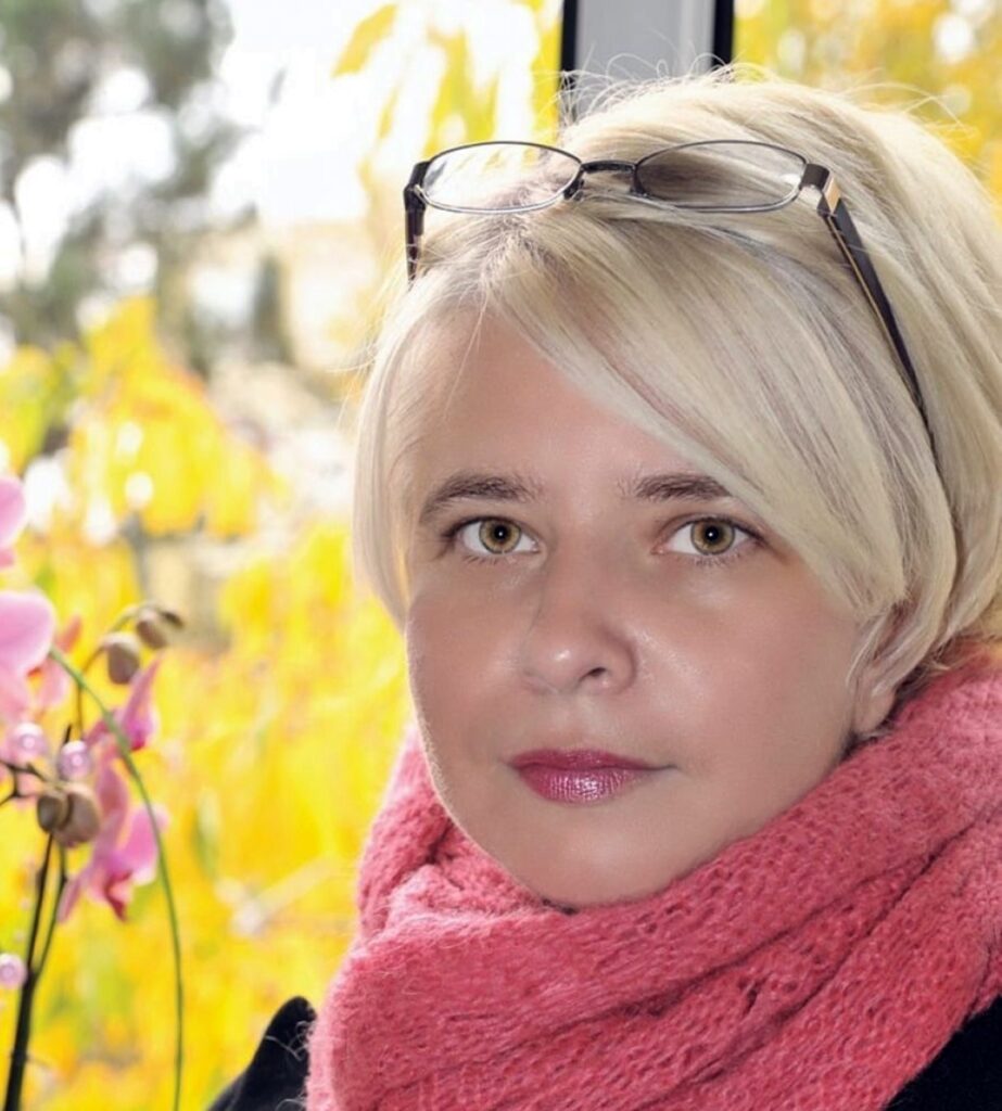 Doliu în lumea teatrului românesc. Un mare director de teatru a fost răpus de Covid 19