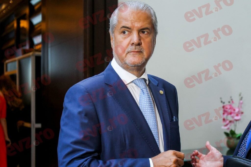 Adrian Năstase desființează dezvăluirile interlopului Nuțu Cămătaru: ”Eu eram însoțit de patru mascați, nu am avut nicio discuție în penitenciar”