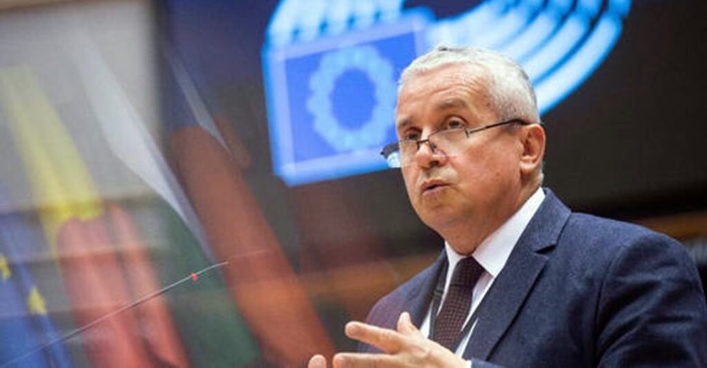 Șeful PNL Cluj a votat pentru alianța cu PSD. Daniel Buda vorbește despre un al treilea plan secret al PNL