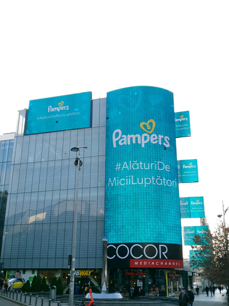 Pampers continuă să susțină lupta bebelușilor născuți prematuri și donează, încă din 2018, scutece Pampers Preemie Protection, special create pentru copiii născuți prematur
