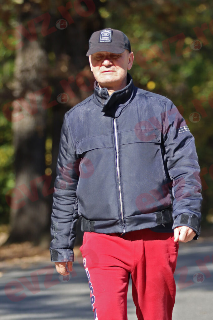 FOTO/ Cum mai arată fostul iubit al Cristinei Șișcanu. Timpul nu a fost prea blând cu George Papari