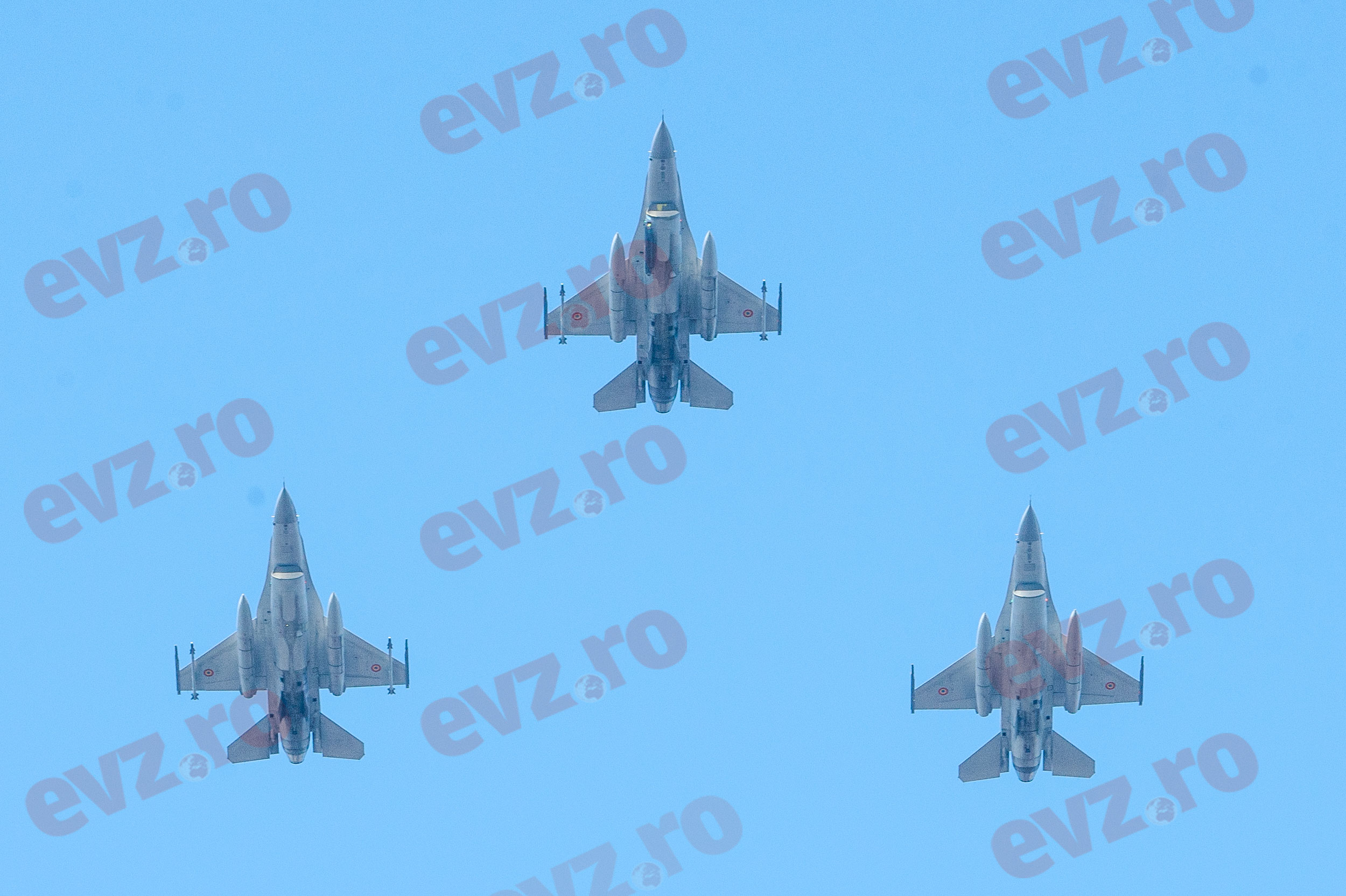 Avioane F-16