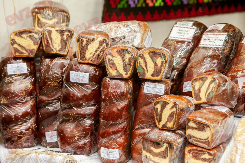 Otrava din magazine! Cozonacul din comerț este foarte toxic. Avertismentul specialiştilor pentru români: ”Nu mai are nimic din gustul și savoarea celui tradițional!”