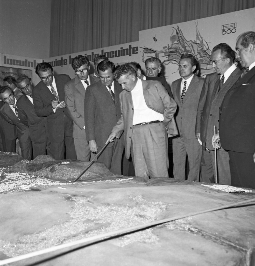 Nicolae Ceaușescu și "Circurile Foamei". Cum plănuia să dea o masă caldă. 30 noiembrie 1989. Ultimele 30 de zile ale comunismului