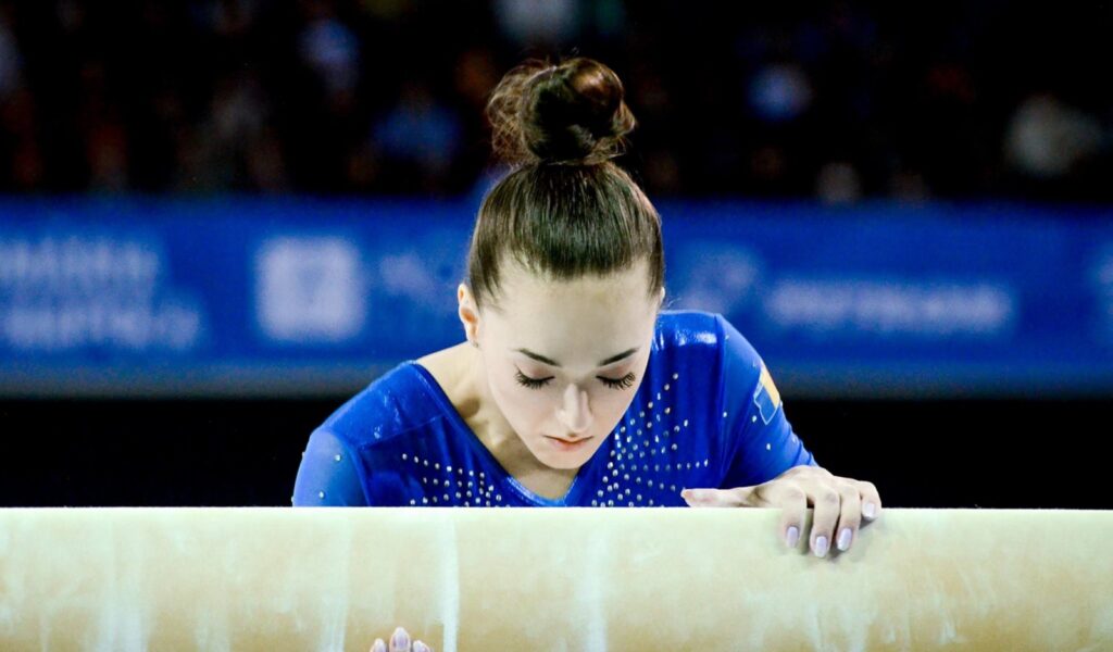 Gimnasta Larisa Iordache trece prin clipe grele. O rugăciune pentru sănătatea ei ar fi binevenită