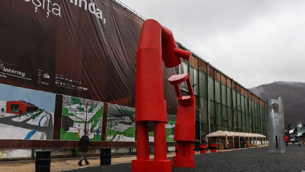 Reșița, reinventată prin sculptura în metal! S-a dat startul proiectului de reconversie a halei Minda