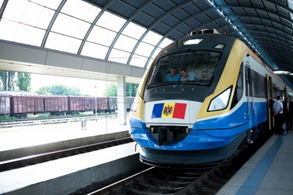 Trenul Chișinău - București își reia circulația după doi ani. Care va fi programul și cât va costa biletul