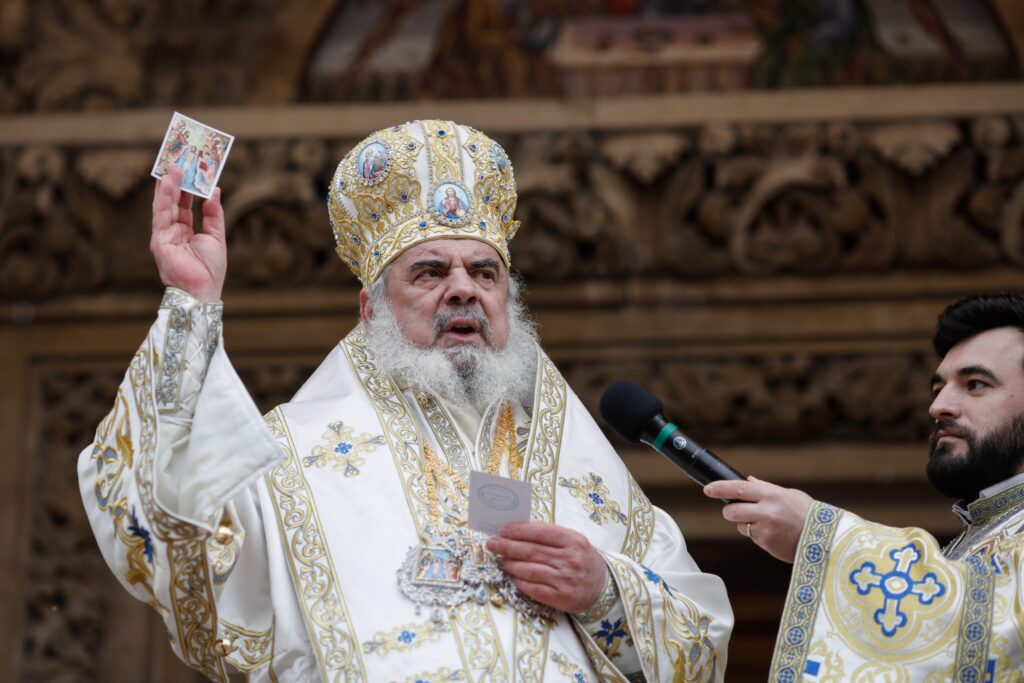 Patriarhul Daniel: „Lucrarea de mântuire nu se face întâmplător, ci după un anumit plan al înțelepciunii lui Dumnezeu”