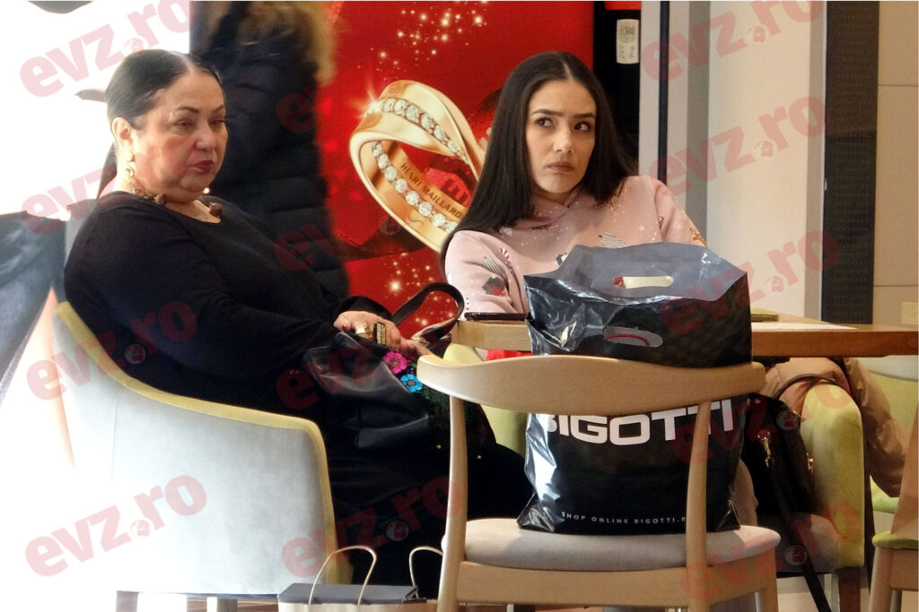 VIDEO. Cât de mult s-a transformat fiica cea mică a Lizei Panait. Tânăra este pregătită să preia afacerea mamei sale