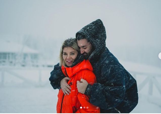 Ce au făcut Smiley și Gina Pistol în propria curte. Nimeni nu se aștepta să apară așa. Imagini virale