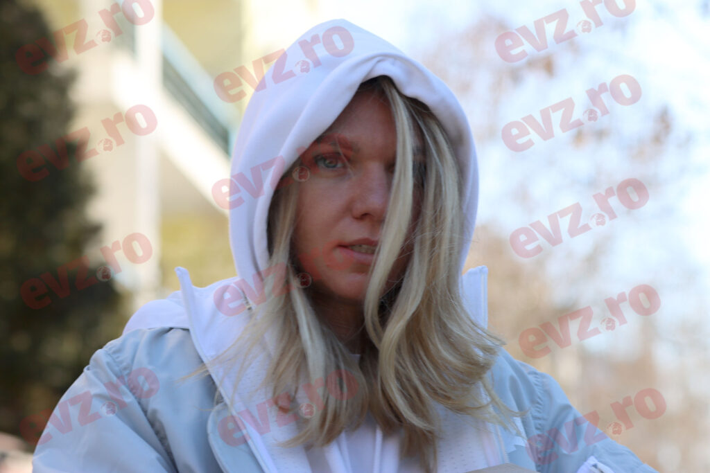 Simona Halep s-a pregătit minuțios și din timp pentru Ziua Îndrăgostiților. Vă arătăm cine i-a dat stălucire!