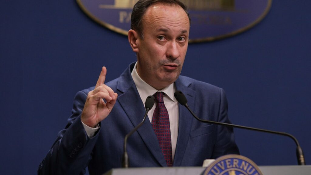 Avertizare pentru români, dată de ministrul de Finanțe. Anul 2023 va fi unul plin de provocări