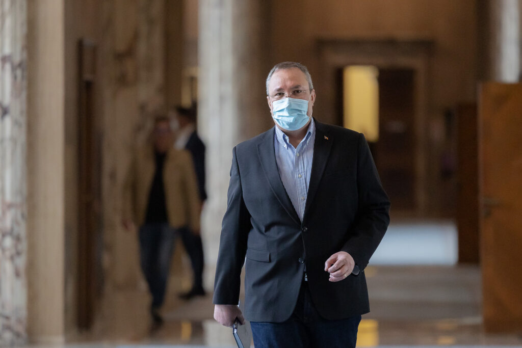 Nicolae Ciucă a dat lovitura! I-a luat faţa lui Klaus Iohannis. Este dezvăluirea momentului în politică (SONDAJ)