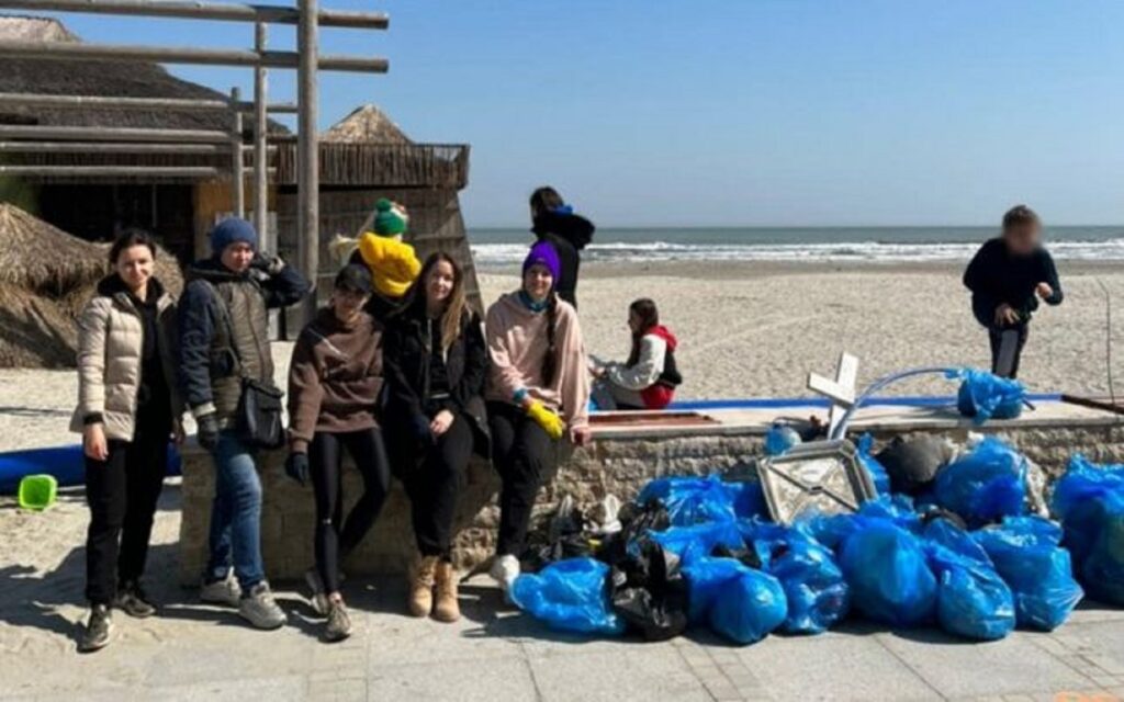 Gest impresionant făcut de refugiații cazați la Mamaia! Imagini cum nu aţi mai văzut. VIDEO
