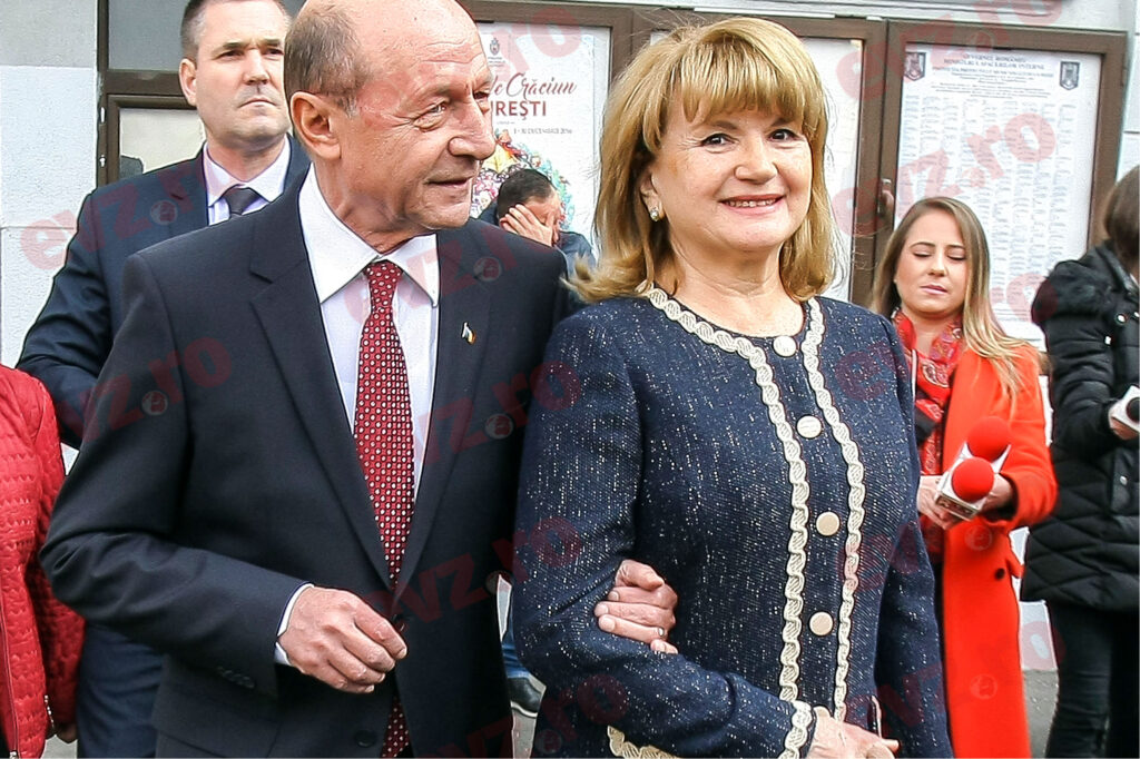 Maria Băsescu, suma ridicolă pe care o primește lunar de la stat