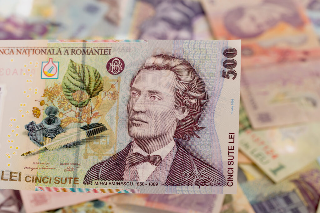 Bani pentru românii care vor să înceapă o afacere. Care sunt condițiile pentru accesarea fondurilor