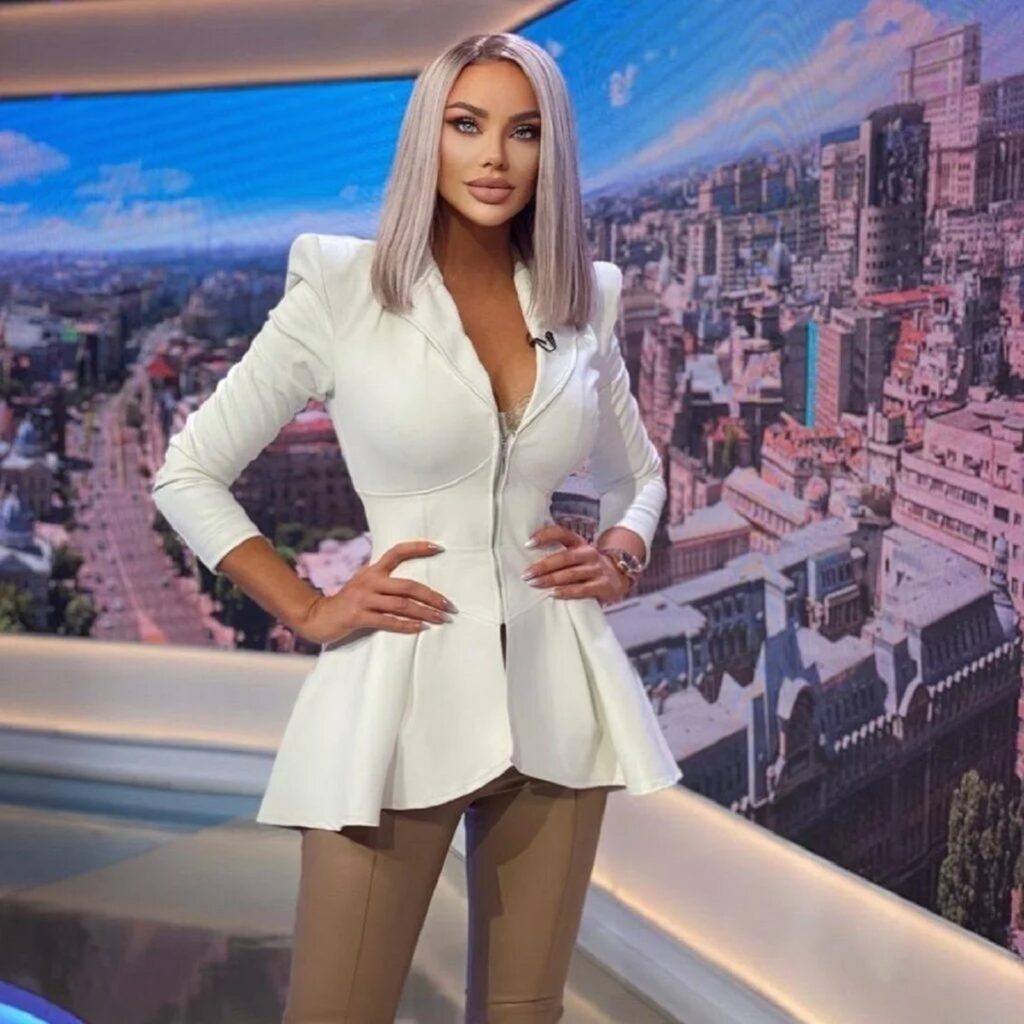 Bianca Drăgușanu s-a transformat uluitor cu o rețetă inventată de ea. Vedeta nu recomandă nimănui această dietă