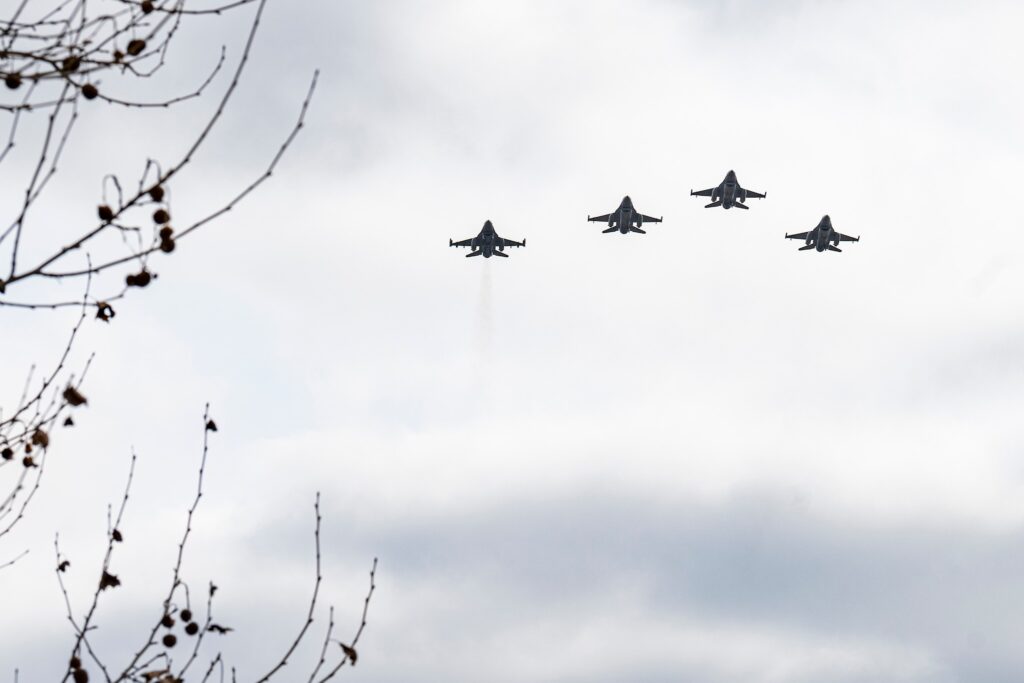 Breaking News! România, la un pas de a se implica în război. MApN: Ucraina a cerut aprobări diplomatice de survol