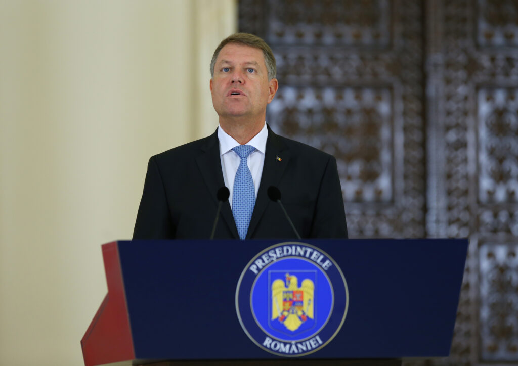 Certificatul verde dispare din România?! Anunţ de ultim moment al lui Klaus Iohannis: bagă miniștrii în ședință