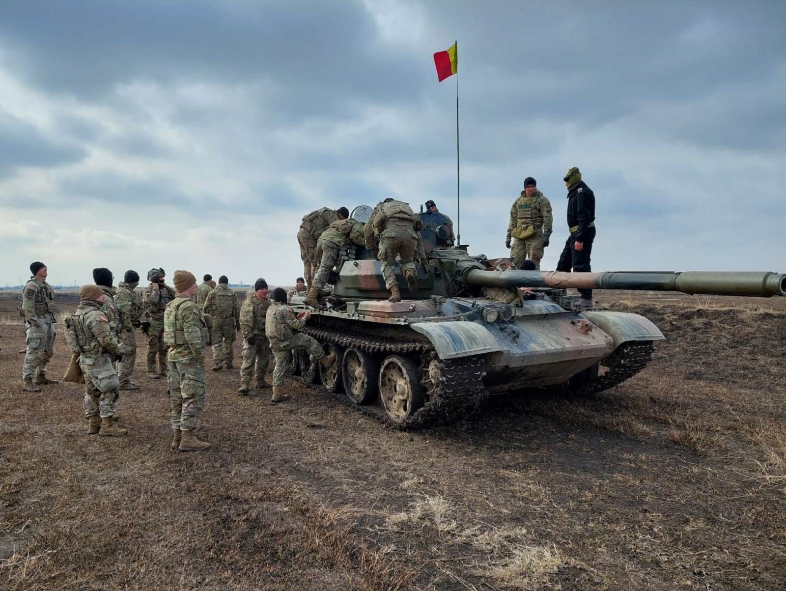 Nereguli la unitatea militară din Murfatlar. Comandantul a fost retras din funcție