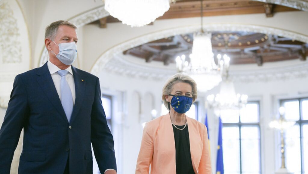 Ursula von der Leyen vine în România. Discuții de ultimă oră cu Klaus Iohannis: „Toți cei care fug de bombele lui Putin sunt bineveniți”