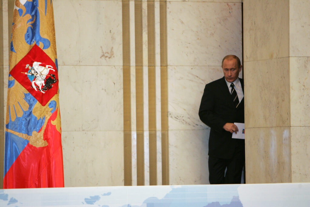 Spionii lui Putin, demascați. „Țarul” nu are doar o armată privată, ci și o rețea de agenți secreți