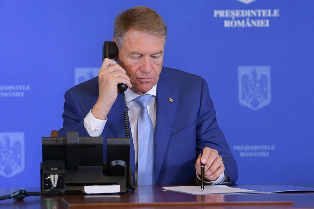 Klaus Iohannis a semnat decretul! Vești importante pentru toți șoferii care au încasat amenzi