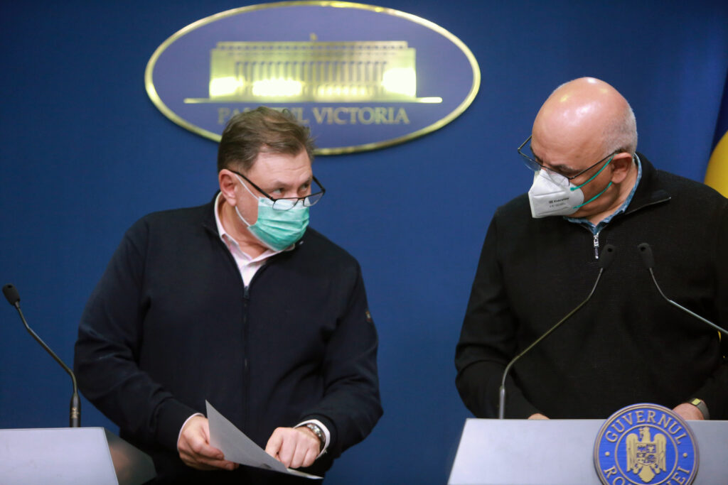 Alexandru Rafila și Raed Arafat, la cuțite. Mesaj dur din partea șefului de la Sănătate: „Să se decidă ce își dorește”/ „E deplasat și ilogic”